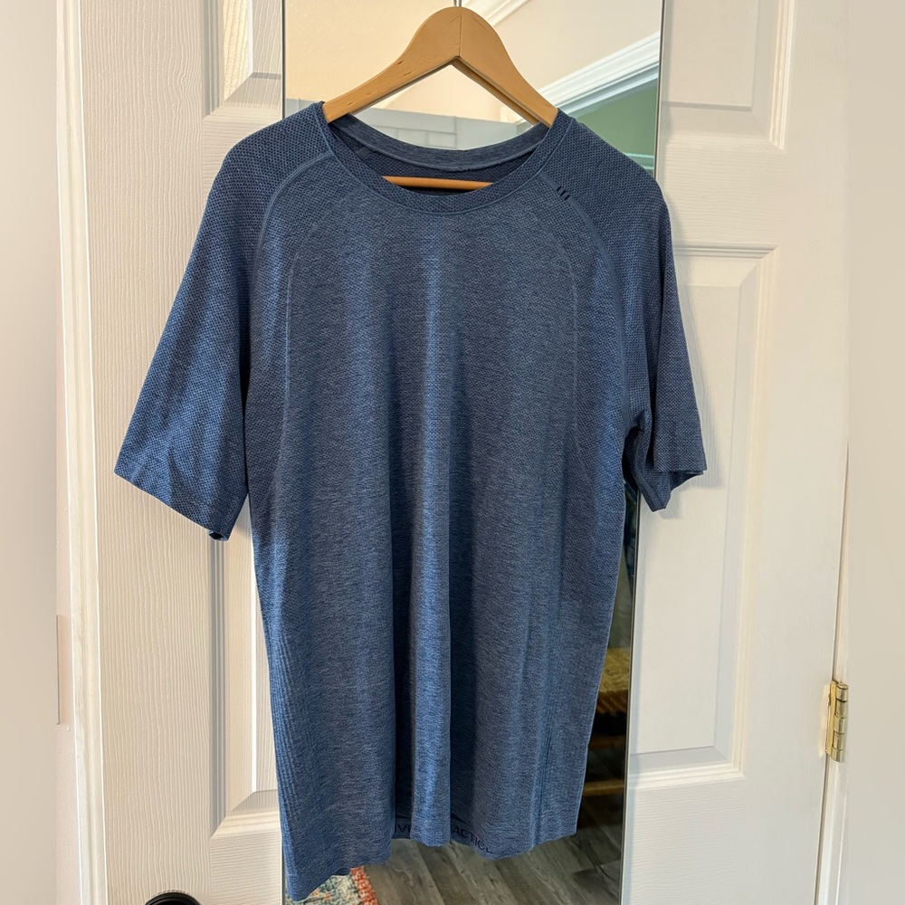 lululemon athletica Navy Short Sleeve Tee